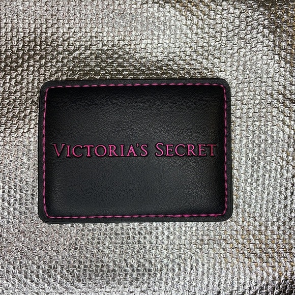 Victoria’s Secret silver tote with zipper closure - Picture 2 of 12